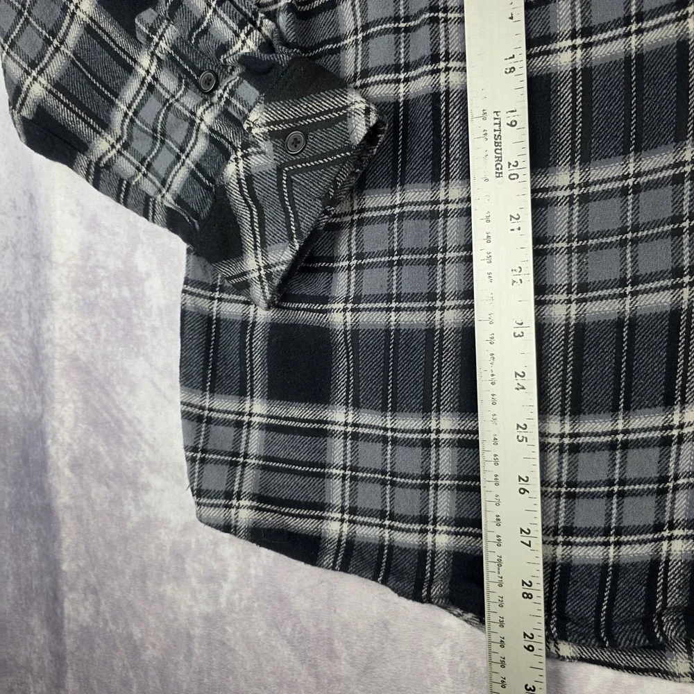 Howitzer Flannel Shirt Mens XL Black‎ Gray Plaid We The People Military Thick